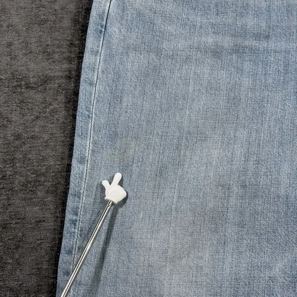 Levi's 550 Men's Relaxed Fit Jeans Blue Size 40x32 Light Wash 100% Cotton - Picture 13 of 16